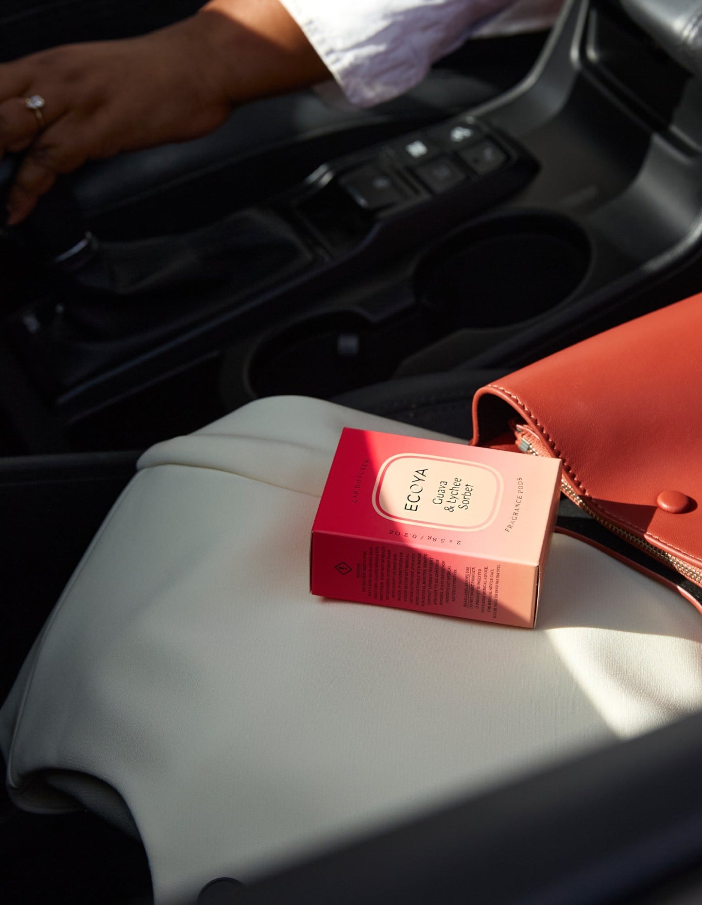 Diffuseur de parfum pour voiture - Sorbet goyave et litchi - Ecoya 