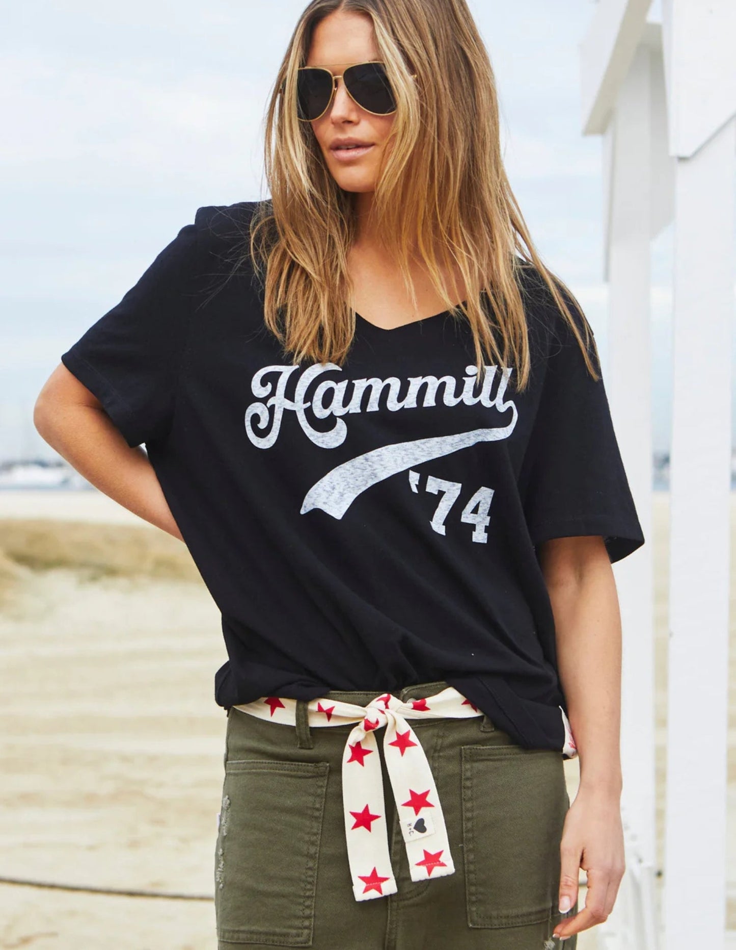 T-shirt col V logo Hammill '74 - Noir - Hammill and Co