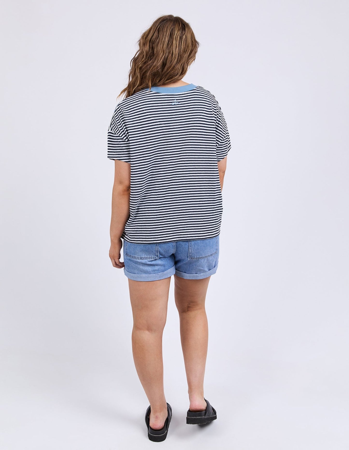 Liv Vee krekls - Elm Lifestyle