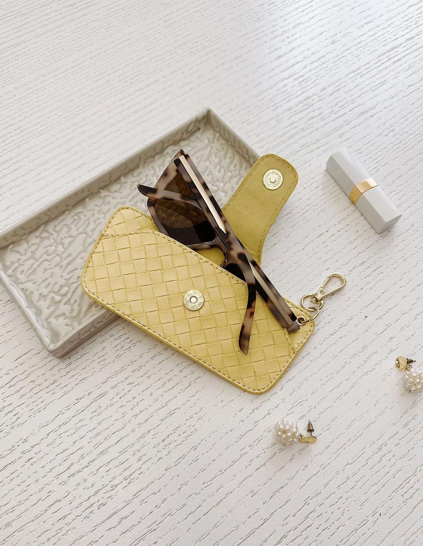 Skittle Sunglasses Case - Woven Butter - Louenhide